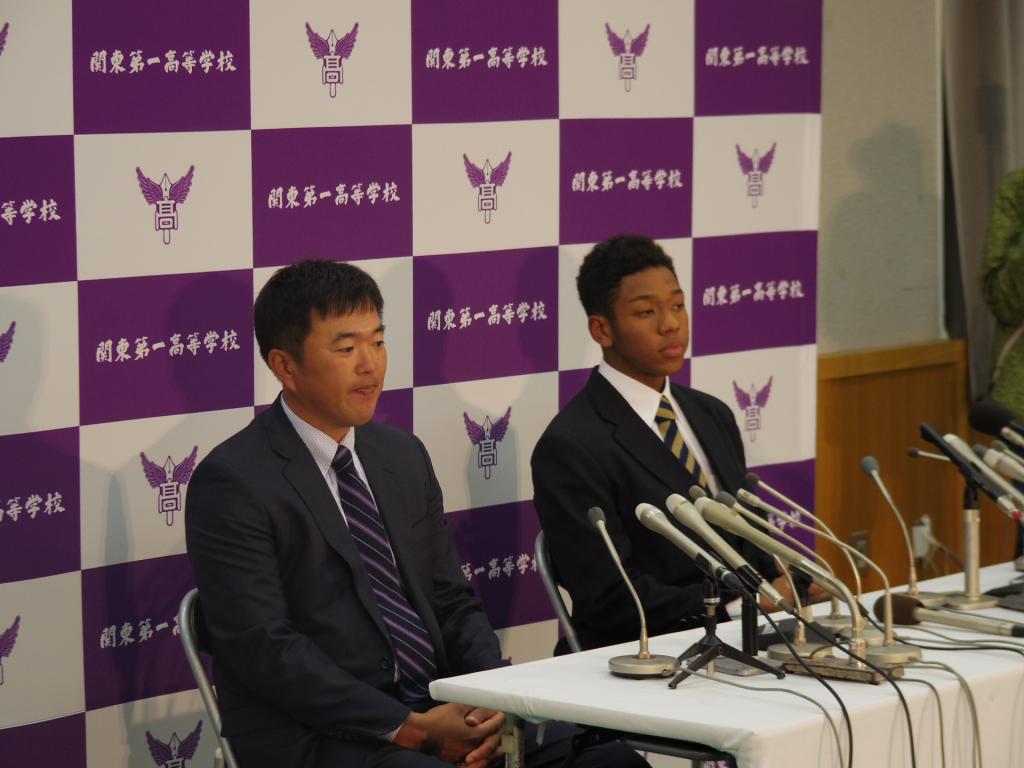 オコエ「１年目から１軍で」楽天が外れ１位で交渉権獲得／ドラフト