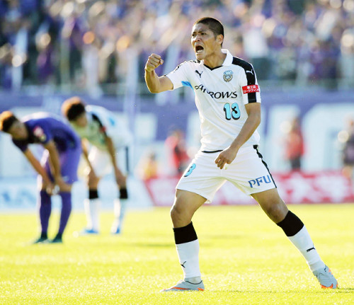 大久保退場２位タイ11度目、得点王へ痛い次節欠場