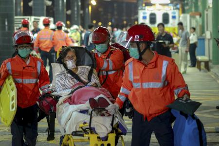 香港でフェリー事故、約１３０人けが 日本人２人も