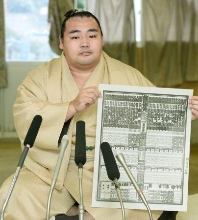 鶴竜が初の東正横綱、嘉風は三役復帰…九州場所