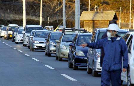 ３８％が被ばく１ミリＳｖ以上 福島原発事故時、自衛隊員ら