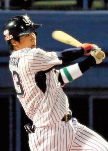 山田史上初１試合３連発 神宮の右打席には何かある