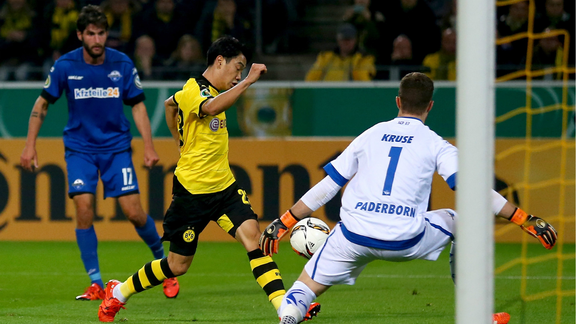 サッカー：欧州リーグ ドイツ・カップ ドルトムント・香川ゴール