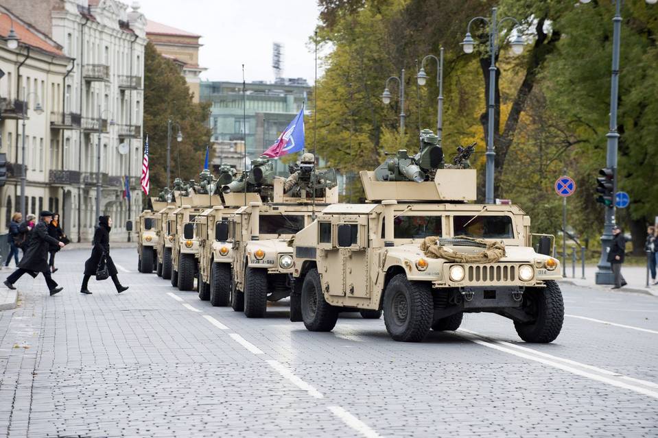 ＮＡＴＯ、ロシア国境付近の部隊増派を検討＝ＷＳＪ