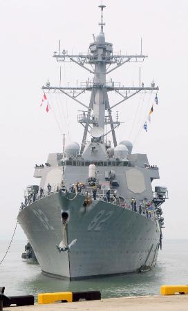 南沙航行：米中海軍トップがテレビ会談「航行自由」説明か