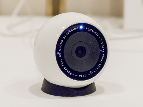 スマホなどを“定点カメラ”にして生活を記録するビデオログサービス「VLOG」