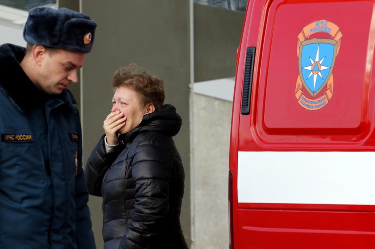 ロシア旅客機が墜落 搭乗224人全員死亡