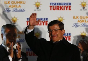 トルコ、大統領権限強化へ 総選挙で与党圧勝