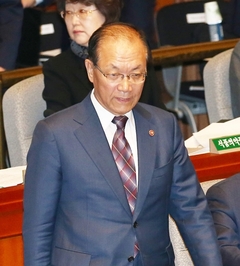 韓国教育相「抗日運動の成果伝える教科書作成」 2015年11月03日 21時19分