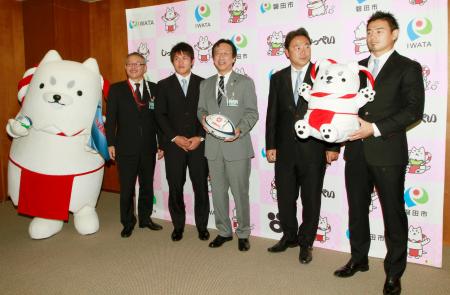 五郎丸、スーパーラグビーの豪「レッズ」入団へ