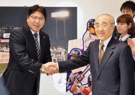 ヤクルト・真中監督、バーネット米復帰に「非常に痛い」