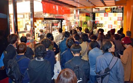 初のＭＶ集含む「ザ・ビートルズ１」 タワレコ渋谷店で世界最速発売