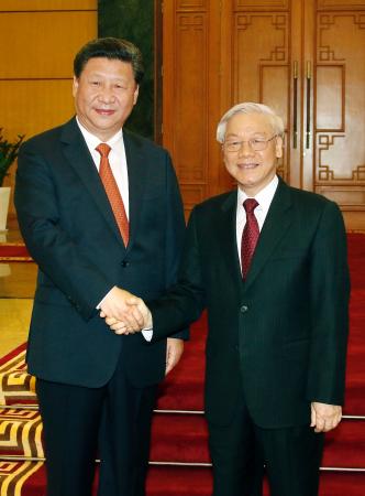 中国主席、９年ぶり訪越 対米傾斜を警戒