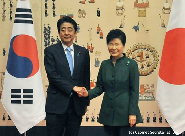 日韓首脳会談、「成果なし」４６％ 韓国企業が世論調査