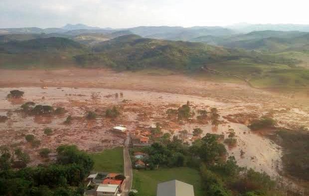 ＭＧ州＝鉱山の有毒汚泥堤が決壊＝集落直撃、１７人死亡か＝近隣への活況被害に不安も