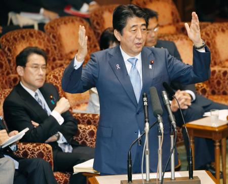 参院予算委：安倍首相「南シナ海情勢は検討すべき課題」