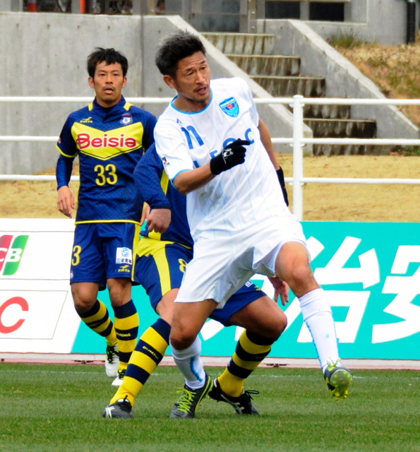来季49歳のキングカズ 横浜FCと契約更新