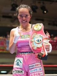 池原が３度目防衛「先生として負けられなかった」