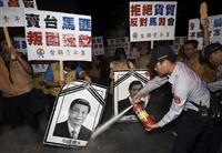 中国の海軍艦艇が尖閣付近で「特異な動き」