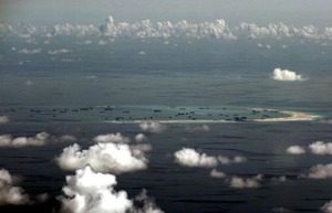米爆撃機飛行、問題なし＝中谷防衛相