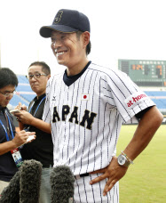 日本、14日の米国戦へ向け練習 野球のプレミア12