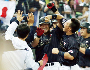 侍中田が決勝３ラン「楽な気持ちで打席に入れた」