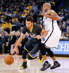 昨季王者ウォリアーズが開幕11連勝 チーム新記録