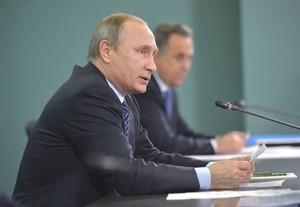 ロシア、ウクライナ債務30億ドルの再編を提案＝プーチン大統領