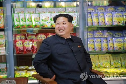 「訪朝レガシー」で大統領の座も…二兎を追う潘基文氏