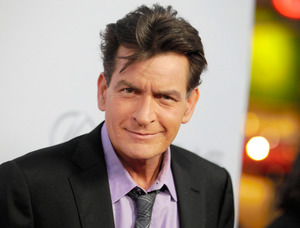チャーリー・シーンさん、ＨＩＶ感染を公表