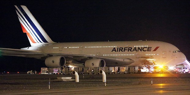 エールフランス機：爆破予告で米空港に緊急着陸