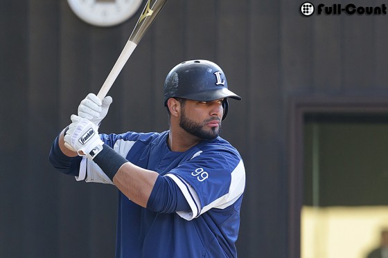 西武がメヒア、郭俊麟の残留を正式発表