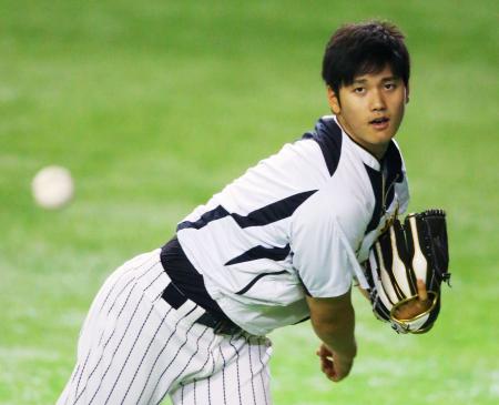 侍ジャパン、韓国戦へ東京ドームで調整 大谷が先発／プレミア１２