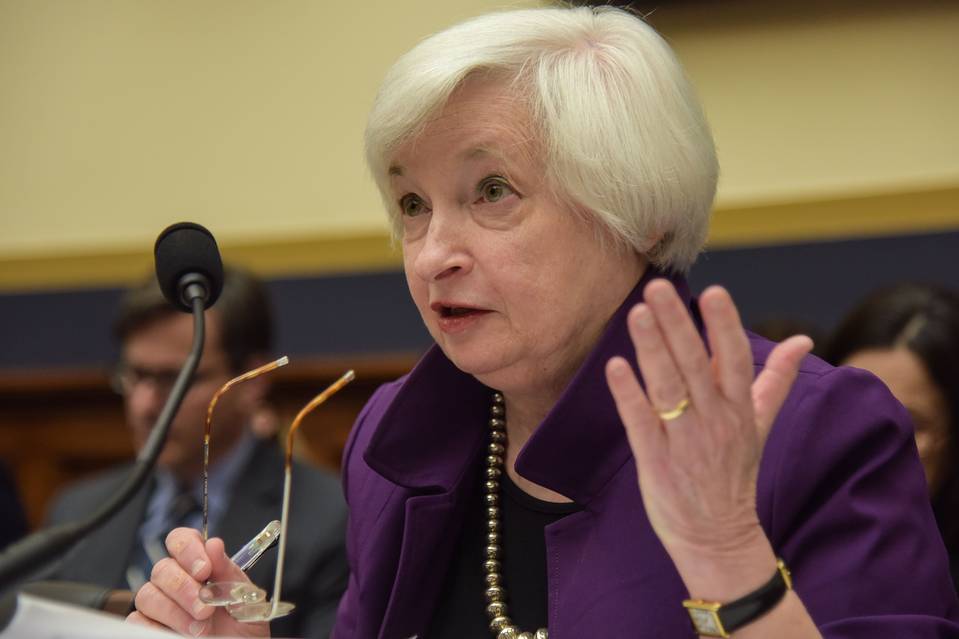 FOMC議事録、利上げ時のコミュニケーション戦略を示唆