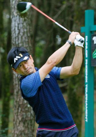 竹谷が単独首位、連覇目指す松山は１７位 男子ゴルフ