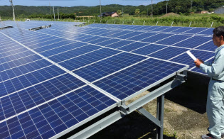 太陽光中古蓄電池に、住商など上甑島で実証実験 2015年11月20日
