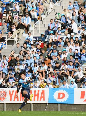 五郎丸選手がホーム初戦 地元ファンから大きな声援