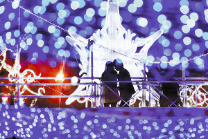 輝く札幌、「ホワイトイルミネーション」始まる 2015年11月21日 17時50分