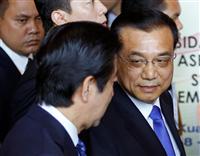 安倍首相、李克強・中国首相に声かけられ「立ち話」 ５分間…関係改善の推進確認