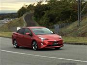 新型プリウス“走り”に力点 欧米市場攻勢へ開発方針転換