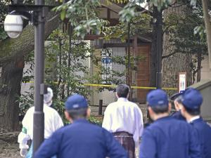 靖国神社のトイレで爆発、ゲリラ事件か