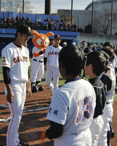 巨人の小林・立岡選手 常総の少年激励