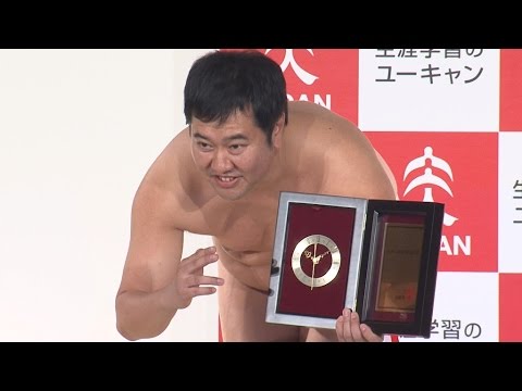 燕・山田、トリプルスリーで流行語大賞も受賞「２年連続で達成したい」