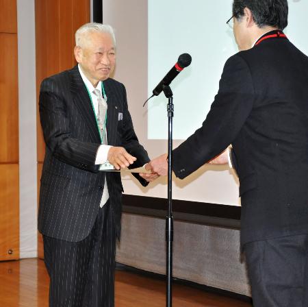 前金沢市長に「イコモス賞」授与