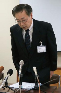 手術のガーゼ、体内に３７年 県立坂町病院、置き忘れ謝罪 ／新潟