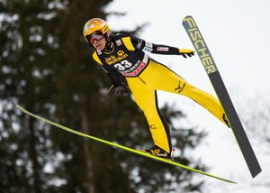 葛西、Ｗ杯最年長表彰台記録を更新！１回目12位から３位「まさか」