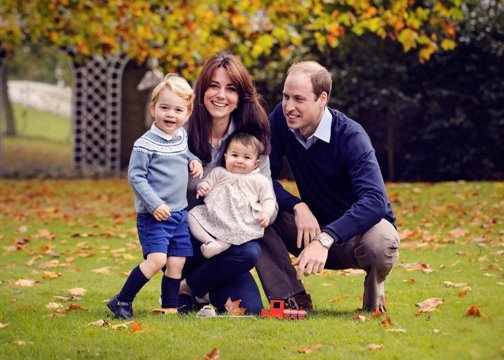 ウィリアム王子一家の最新写真公開 ジョージ王子は幼稚園へ