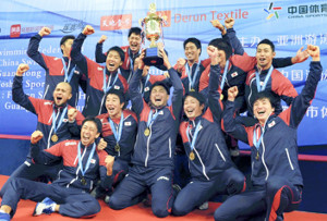 水球男子、32年ぶり五輪！敵地で“ポセイドン”歓喜！