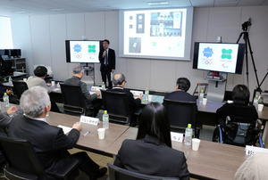 五輪エンブレム、デザイン２次審査始まる ２２日まで