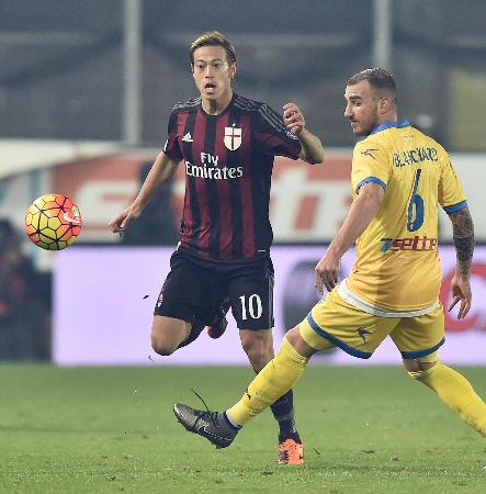 アシストの本田にチーム最高評価 イタリア各紙